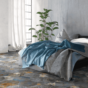 ITT Ceramic Hibiscus Hexa