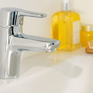 Ideal Standard Connect Blue